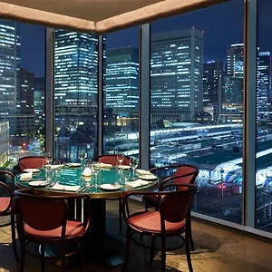 ***** Hotel Four Seasons At Marunouchi Giappone