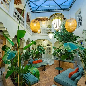 Lamdina Riad
